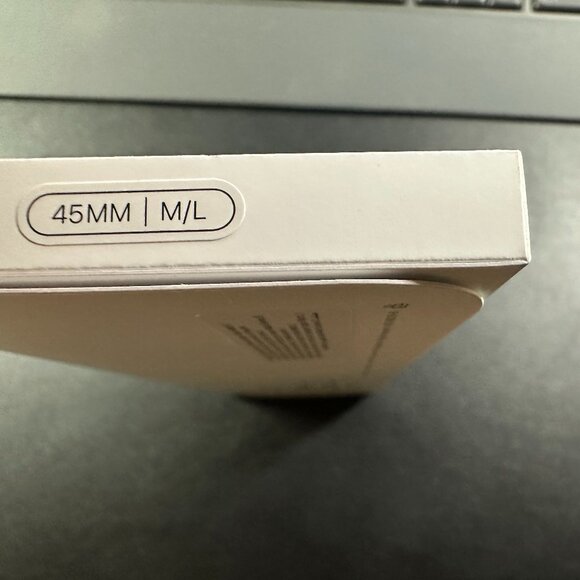 NWT Apple 45MM Midnight Sport Band - Picture 4 of 5